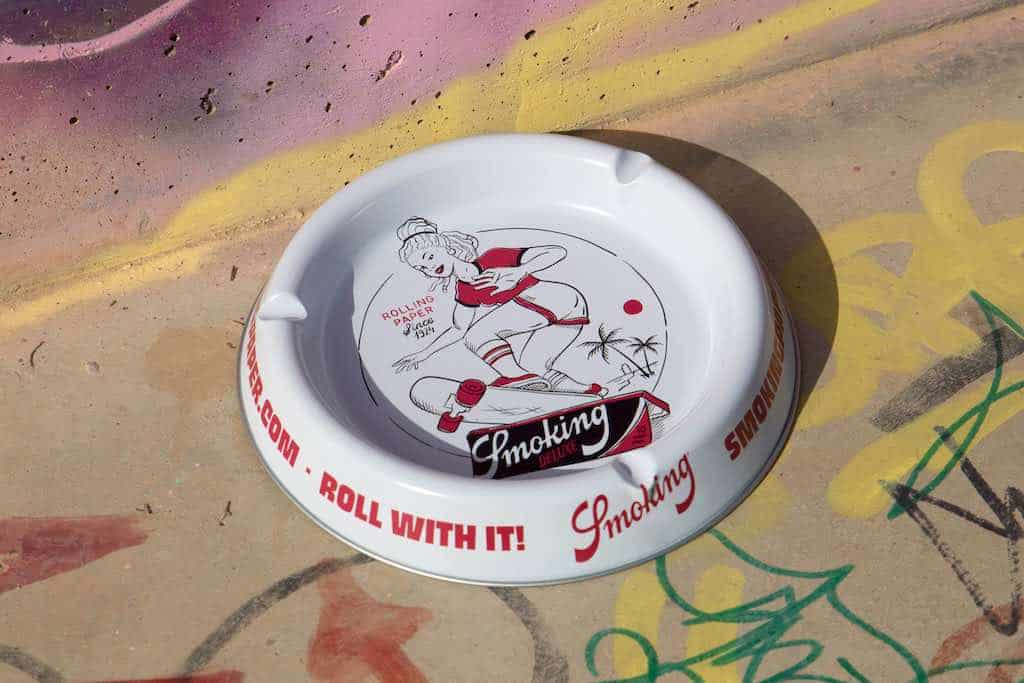 Cenicero Smoking blanco - SKATER