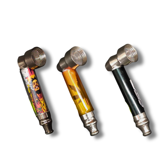Pipas de metal alargadas